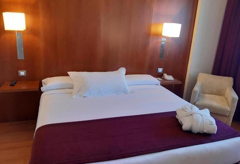 اتاق استاندارد, Xon's Valencia