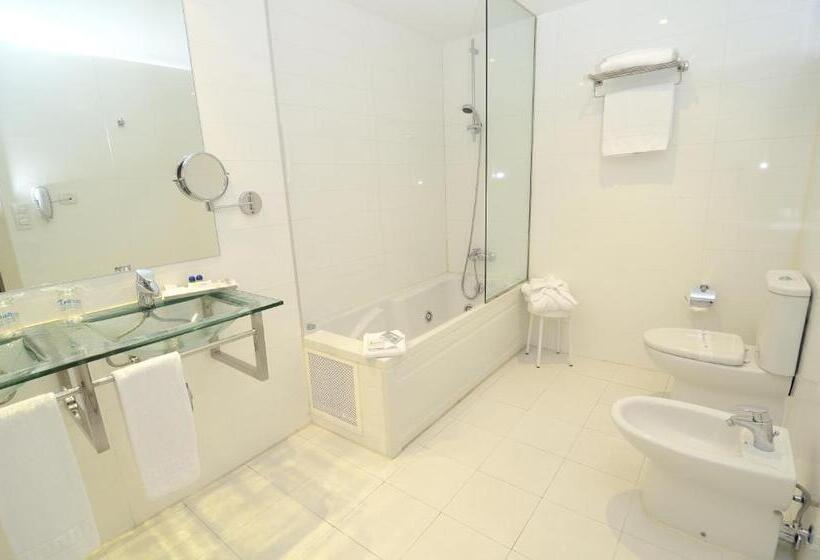 سوییت جونیور, Xon's Valencia