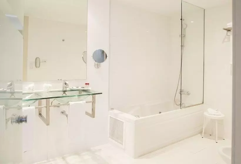 اتاق استاندارد, Xon's Valencia