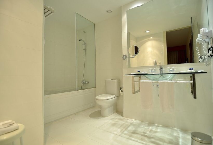 اتاق استاندارد, Xon's Valencia