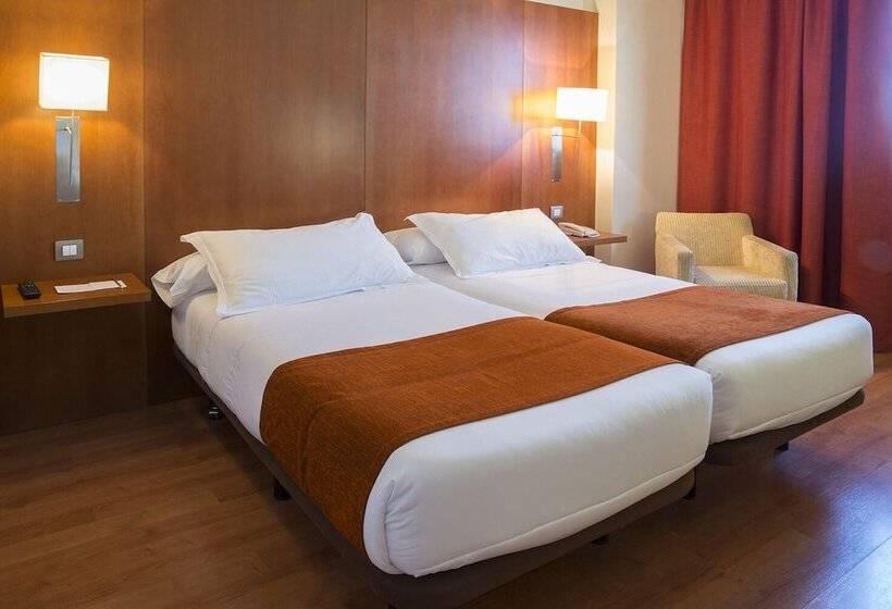 اتاق استاندارد, Xon's Valencia