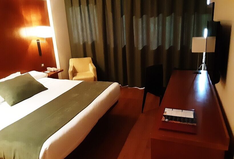 اتاق استاندارد, Xon's Valencia