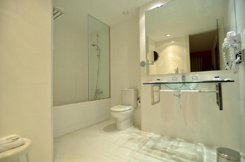 اتاق استاندارد, Xon's Valencia