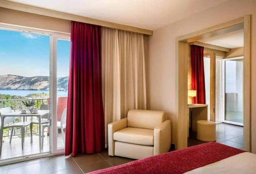 ジュニアスイート, San Marino Resort