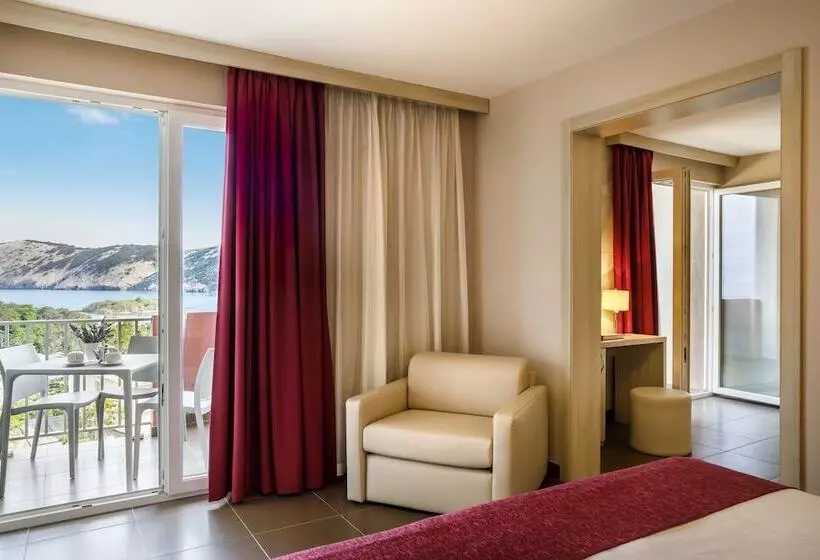 ジュニアスイート, San Marino Resort
