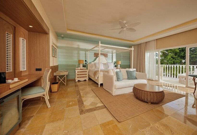 سوییت جونیور, Cayo Levantado Resort