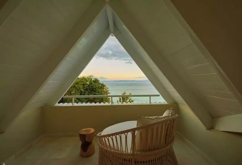 سوییت جونیور با چشم‌انداز دریا, Cayo Levantado Resort