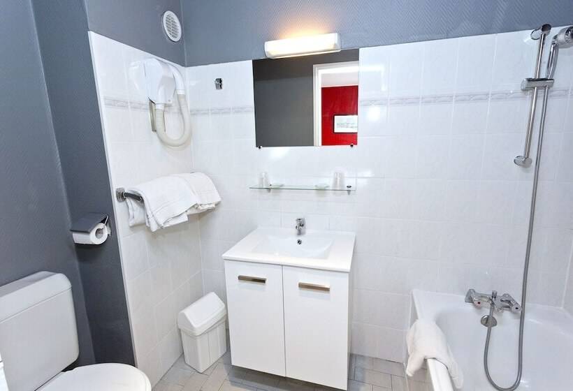 آپارتمان 2 خوابه, Hipotel Paris Belgrand Mairie Du 20ème