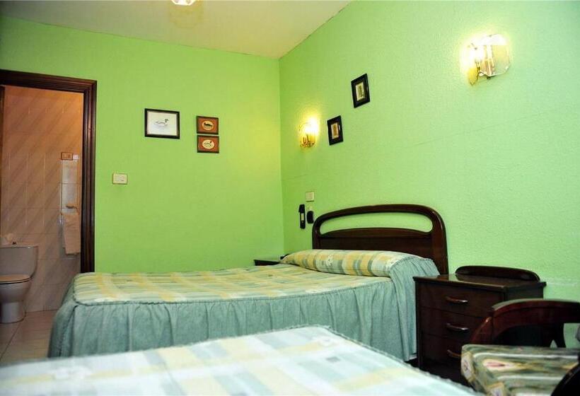 غرفة قياسية, Pensión Ariz