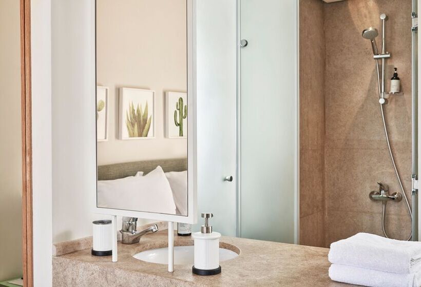 اتاق استاندارد با چشمانداز, Captains Inn