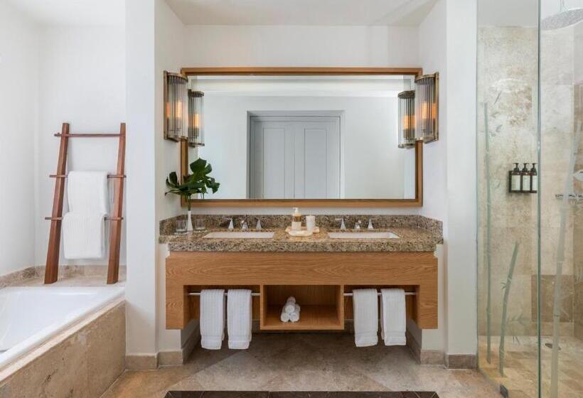 스탠다드 룸 킹사이즈 침대, Fairmont Mayakoba