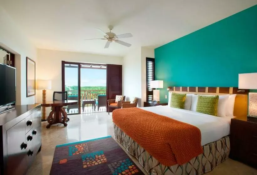 キングサイズベッドのスタンダードルーム, Fairmont Mayakoba
