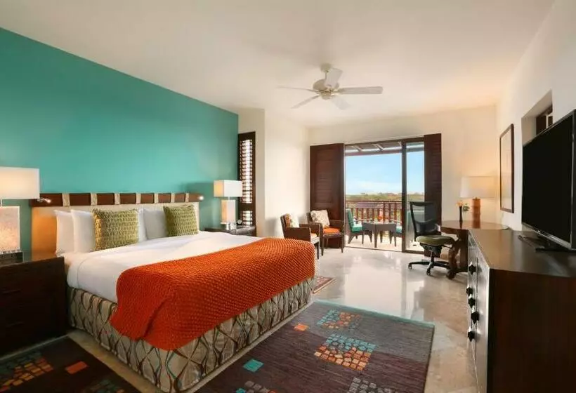 キングサイズベッドのスタンダードルーム, Fairmont Mayakoba