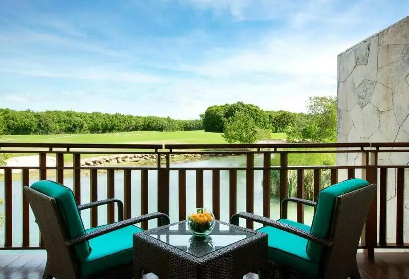 キングサイズベッドのスイートルーム, Fairmont Mayakoba