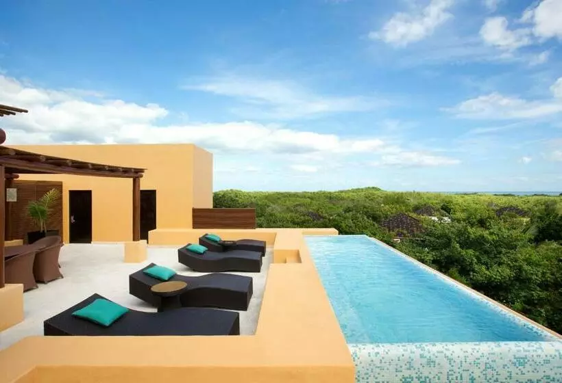 キングサイズベッドのスイートルーム, Fairmont Mayakoba