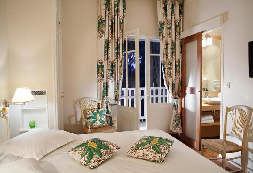 Номер Комфорт, Grand Hotel Des Lecques; Bw Signature Collection