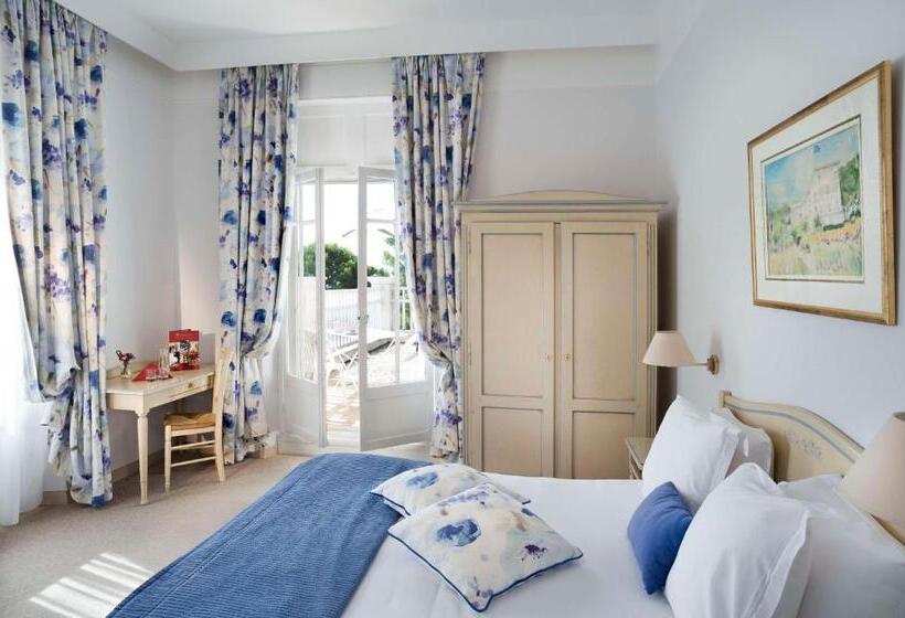 Номер Superior Вид на Море с Балконом, Grand Hotel Des Lecques; Bw Signature Collection
