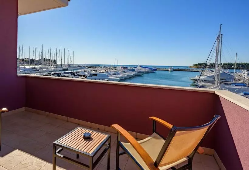 Juniorsviitti Merinäkymä, Boutique Hotel Nautica   Spa & Wellness, Private Parking, Pet Friendly
