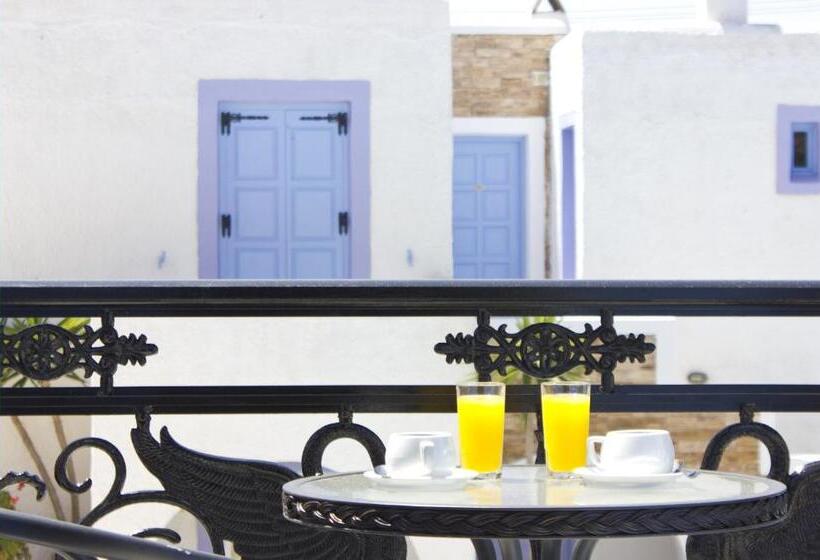 غرفة قياسية رباعية, Naxos Holidays