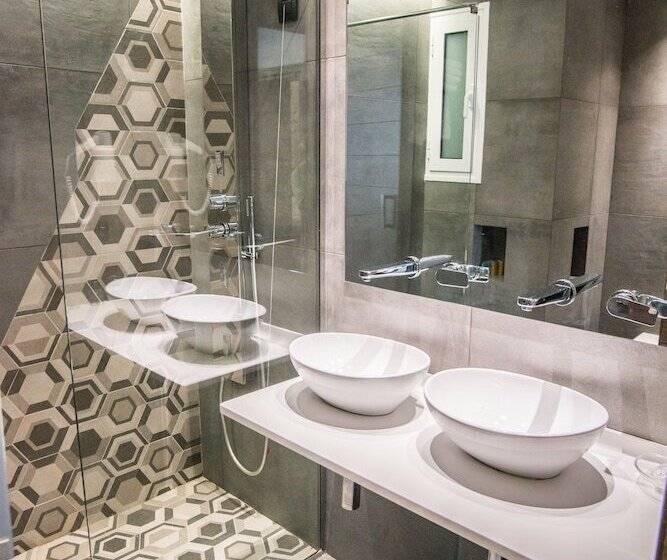 ファミリールーム, Palmyra Beach