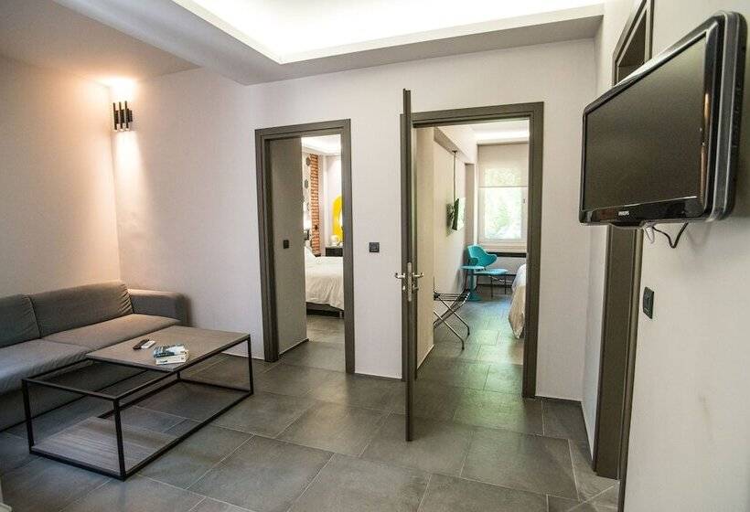 ファミリールーム, Palmyra Beach