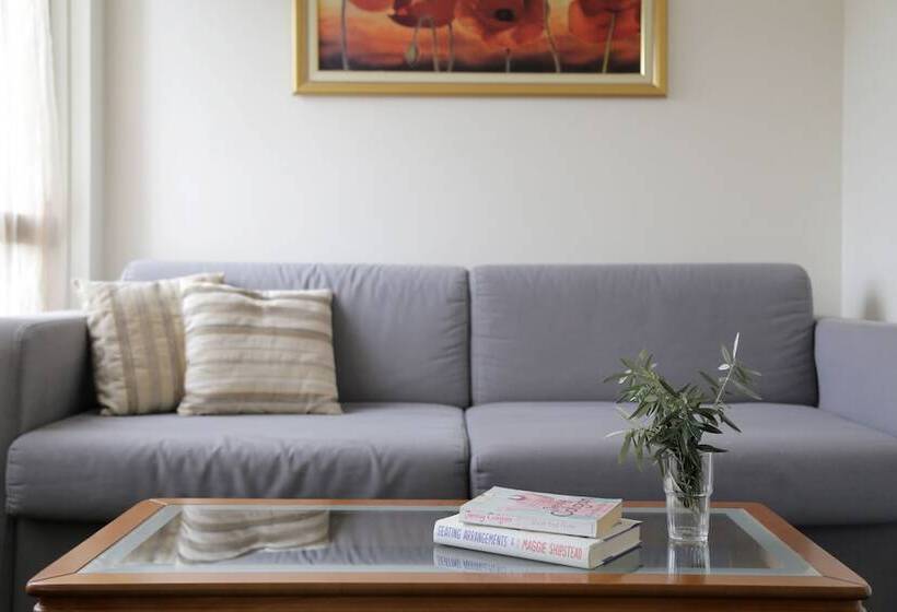 ファミリールーム, Palmyra Beach