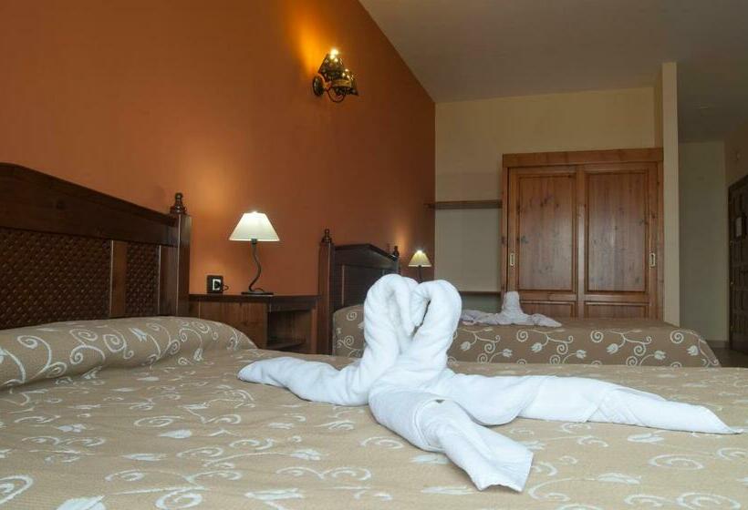 Номер Стандарт с Террасой, Villa El Mocanal