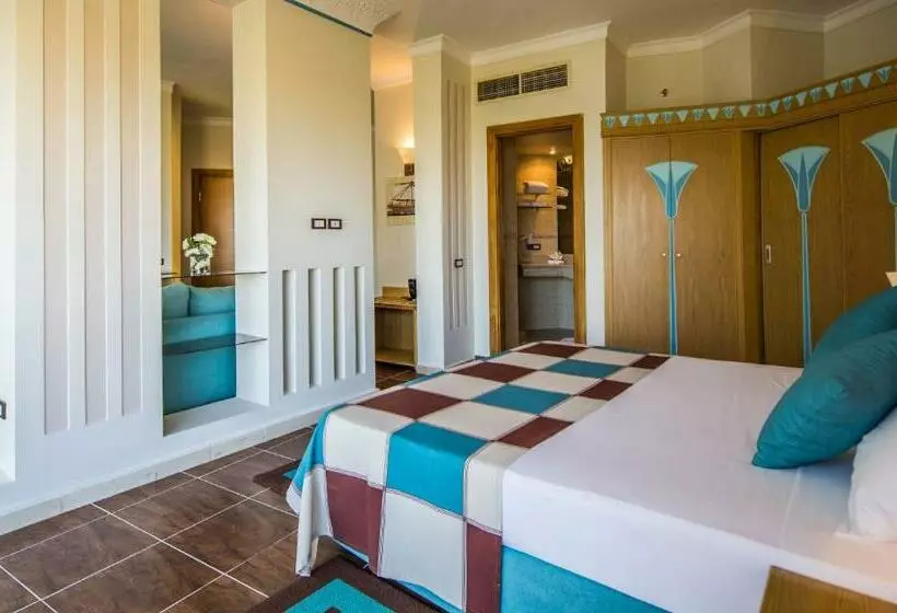 سوییت, Seagull Beach Resort Families And Couples Only