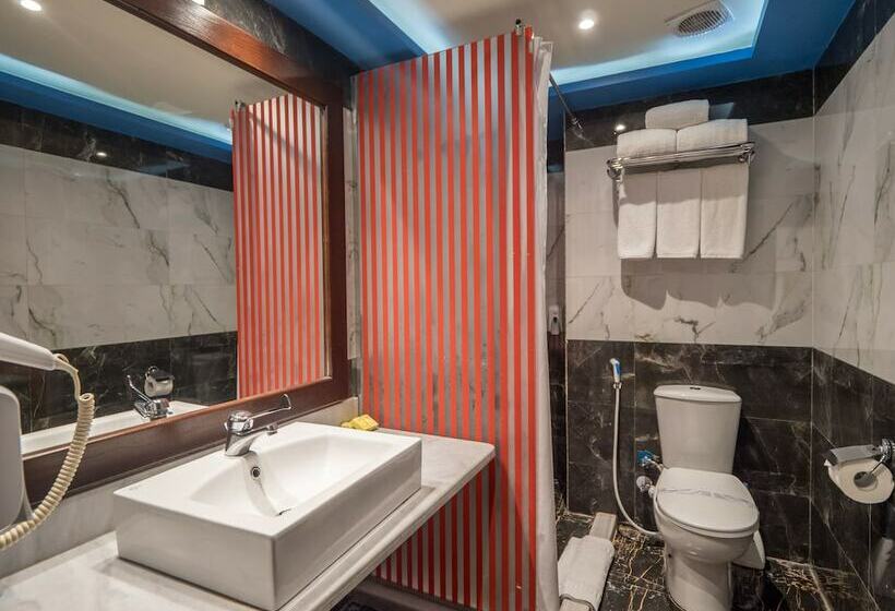 プールビュースタンダードルーム, Seagull Beach Resort  Families And Couples Only