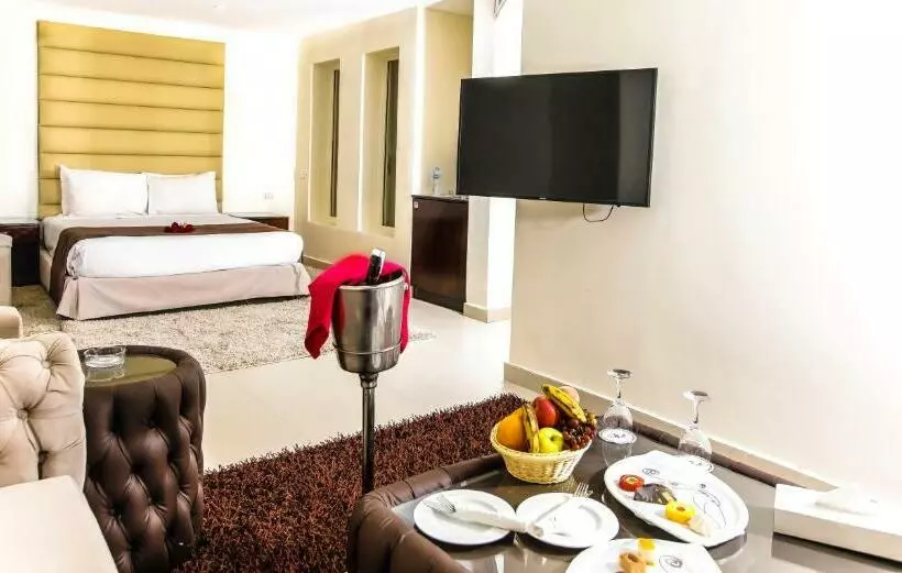 سوییت با چشمانداز دریا, Seagull Beach Resort Families And Couples Only