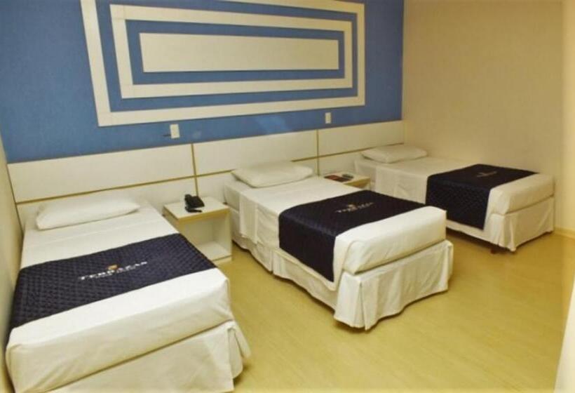 高级三人间, Terrazas