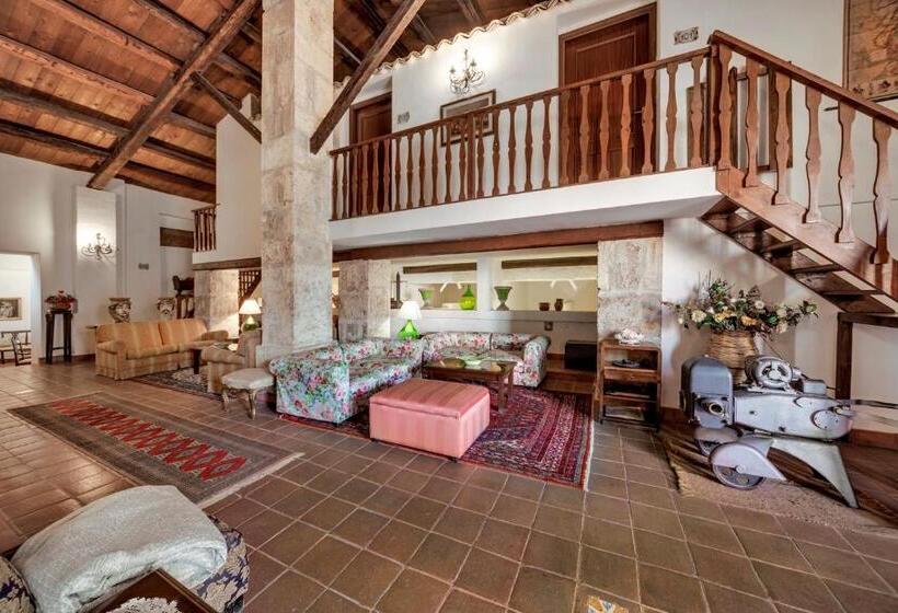 اتاق کلاسیک, Villa Giulia