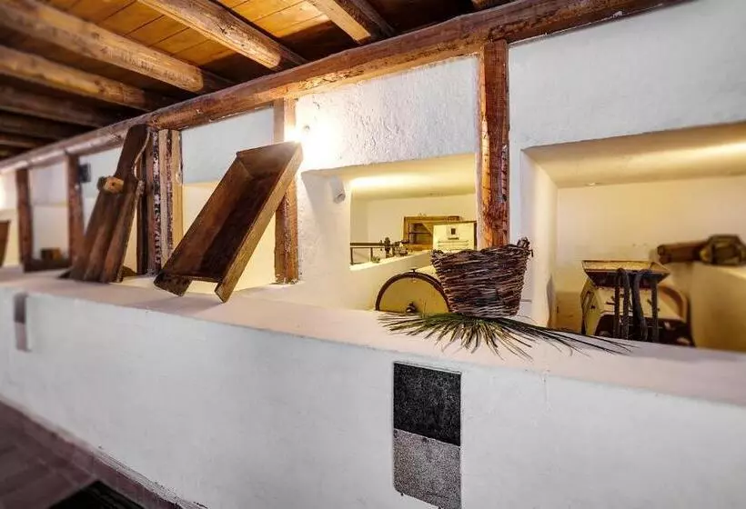 Basic-huone, Villa Giulia