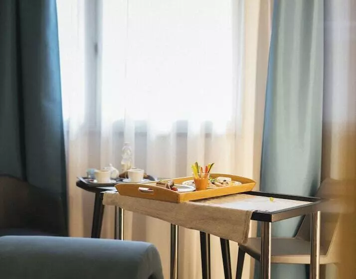 スタンダードルーム, Motel Prestige