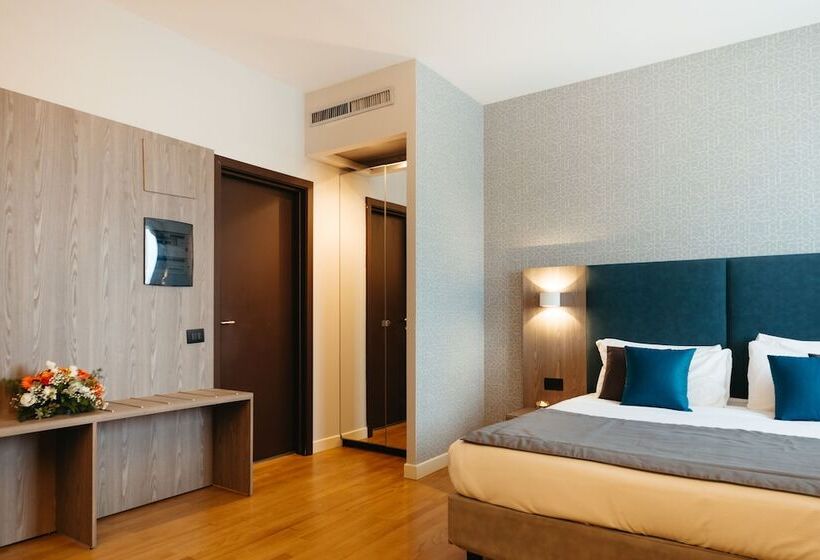 スーペリアールーム, Motel Prestige