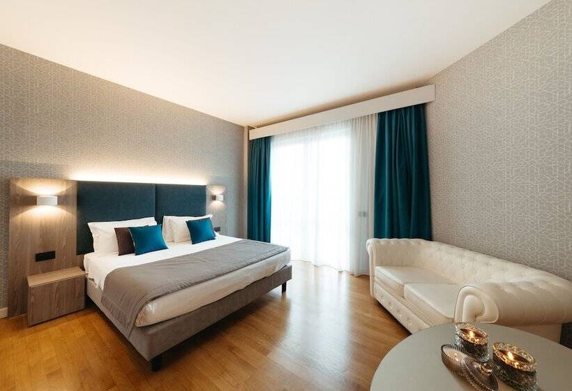 スーペリアールーム, Motel Prestige