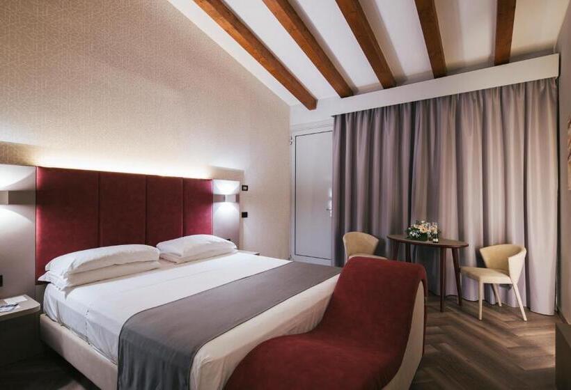 スタンダードルーム, Motel Prestige