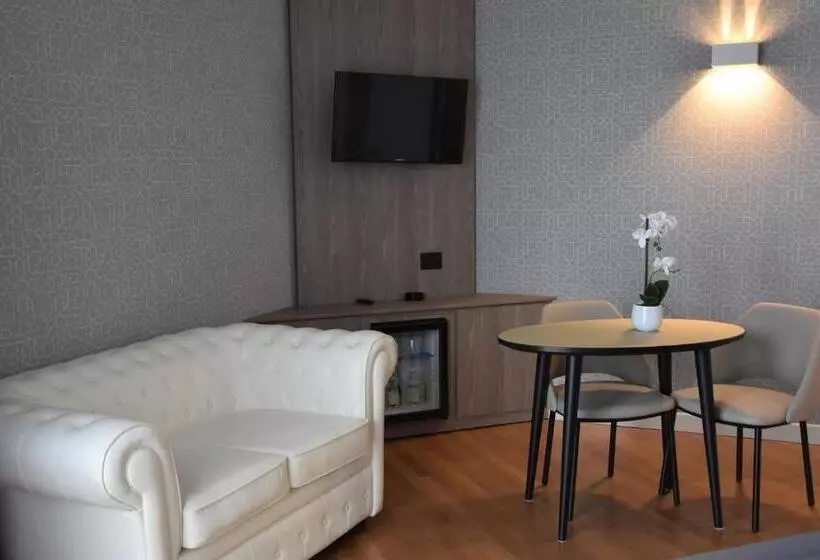 スーペリアールーム, Motel Prestige
