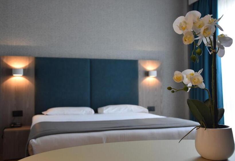 スーペリアールーム, Motel Prestige