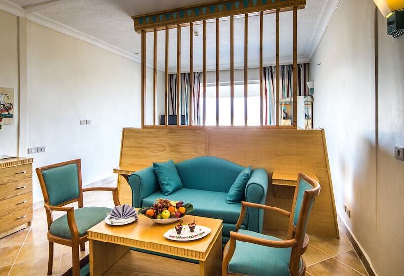 ジュニアスイート, Seagull Beach Resort  Families And Couples Only