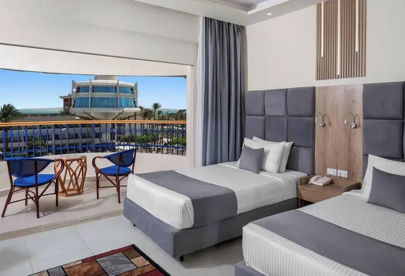 اتاق استاندارد با چشمانداز استخر, Seagull Beach Resort Families And Couples Only