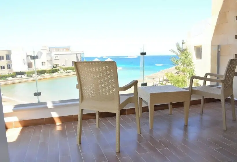 سوییت خانوادگی, Seagull Beach Resort Families And Couples Only