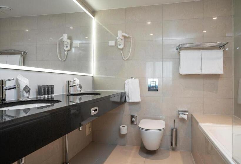 סוויטה, Thon Hotel Ski