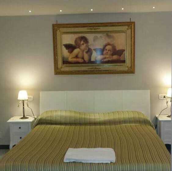 اتاق استاندارد سه نفره, B&b La Dimora Di Nettuno