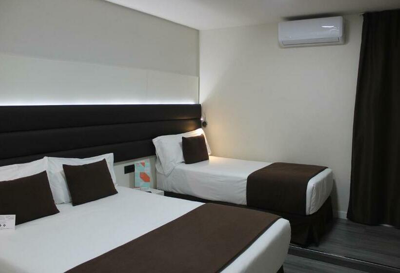 اتاق استاندارد سه نفره, Bcn Urbaness Hotels Del Comte