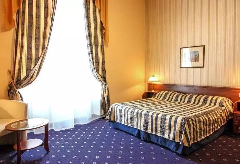 اتاق راحتی, Belvedere Nevsky Business
