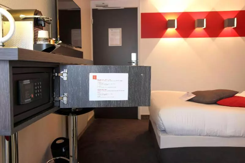 スタンダードトリプルルーム, Best Western The Hotel Versailles