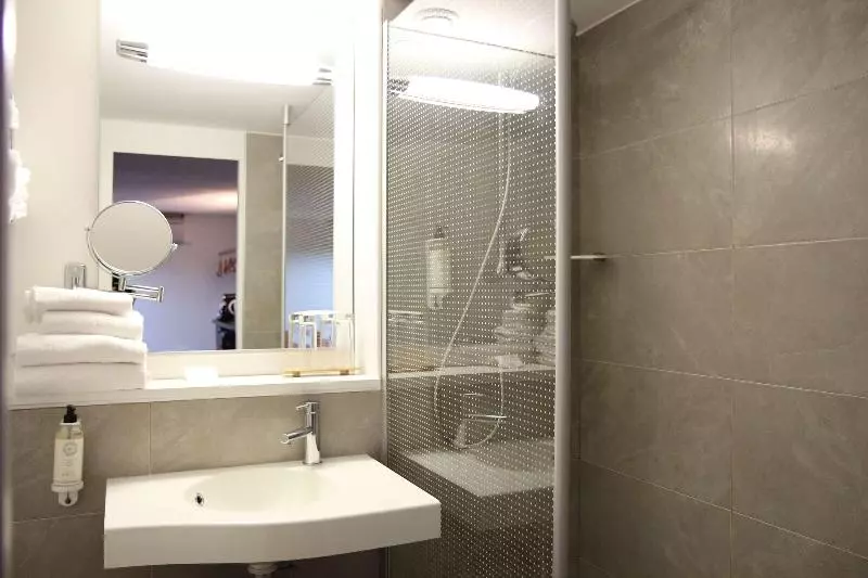 スーペリアシングルルーム, Best Western The Hotel Versailles