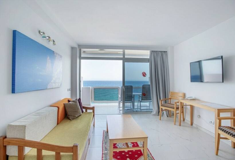 ジュニアスイート, Europalace