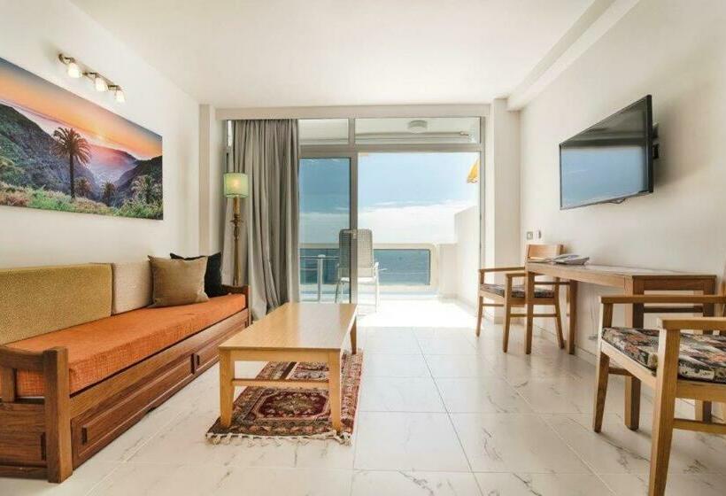 海の見えるスーペリアシングルルーム, Europalace